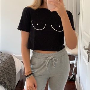 Crop boob tee
